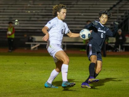 Top-ranked Spruce Creek holds off Bishop Kenny in Jacksonville