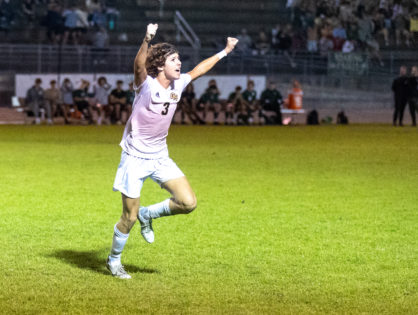 PHOTOS: Oakleaf keeps Region 1-6A playoff hopes alive