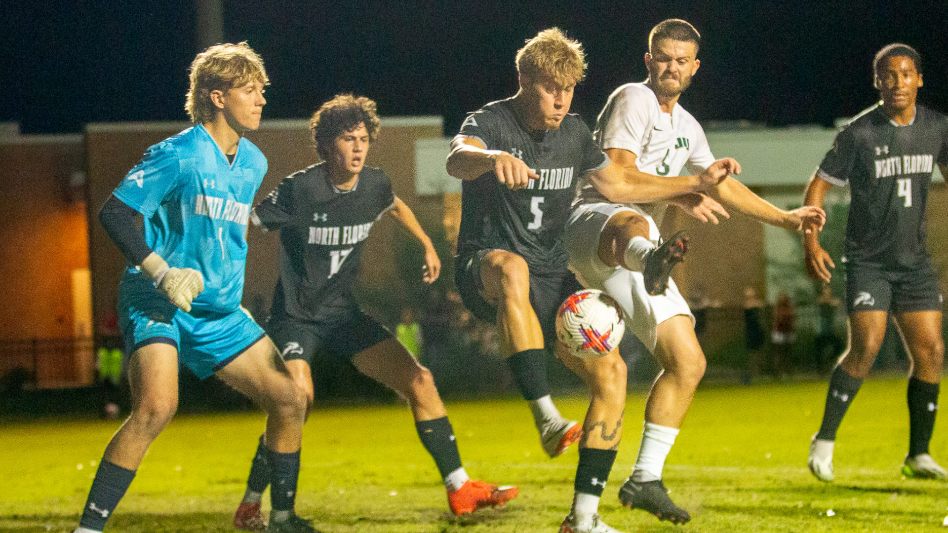 PHOTOS: Jacksonville, UNF split spoils in River City Rumble